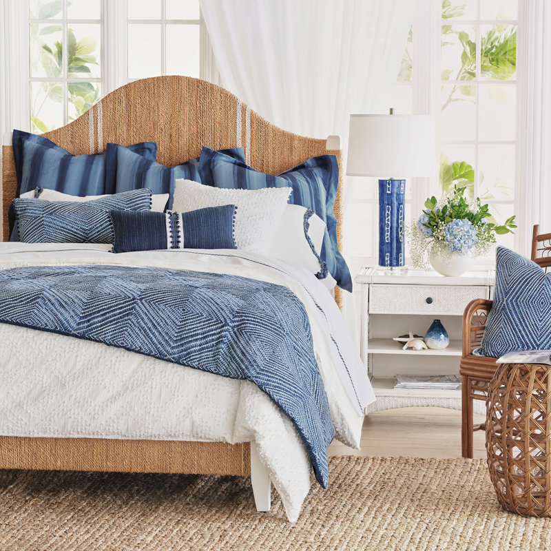 Mykonos Geometric Bed Runner, King