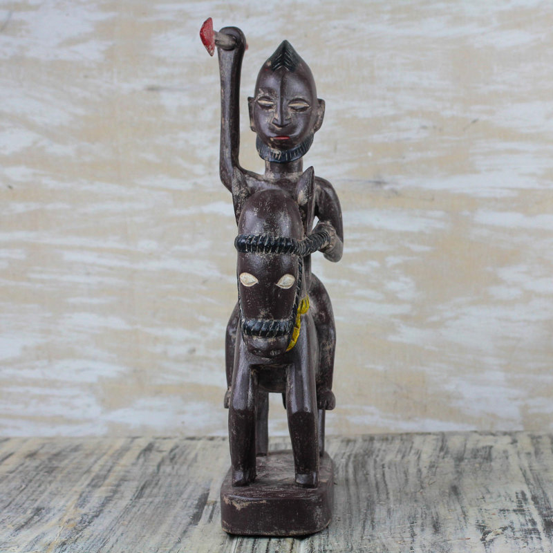 Figurine cheval en bois