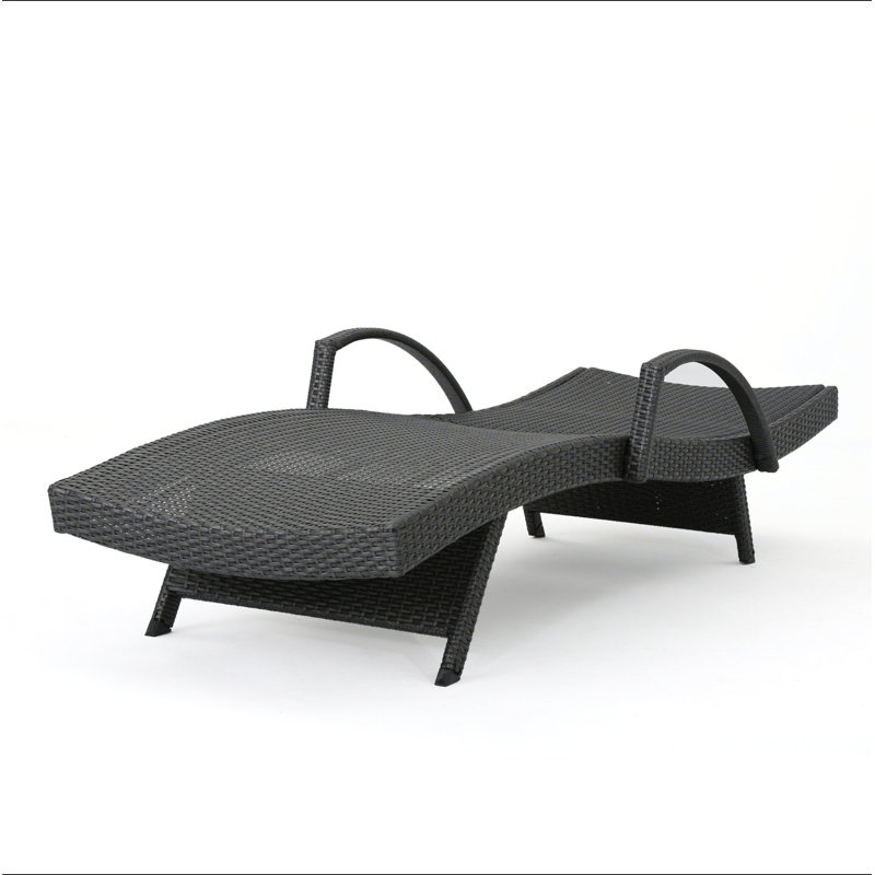 Fauteuil en osier avec accoudoirs Salem