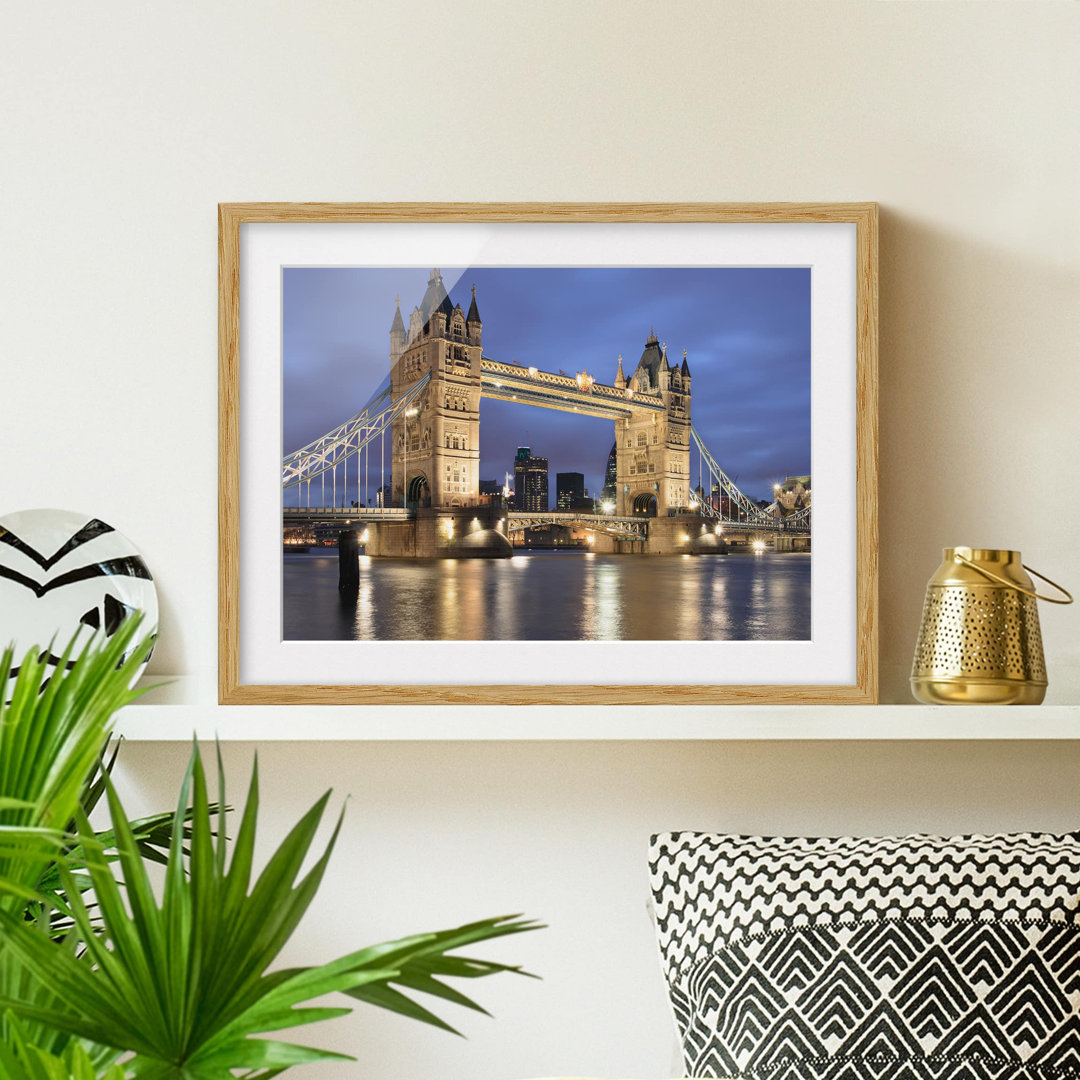 Gerahmtes Poster Tower Bridge bei Nacht