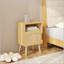 Table de chevet en rotin avec porte et tablette ouverte - Pieds en bois massif - Table de bout de chevet décorative pour chambre / dortoir / petits espaces