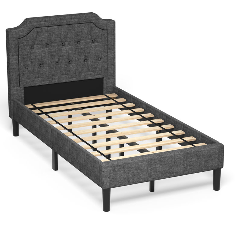 Calvino Upholstered Platform Bed