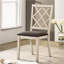 Ensemble de 2 chaises en bois massif blanc antique à dossier unique