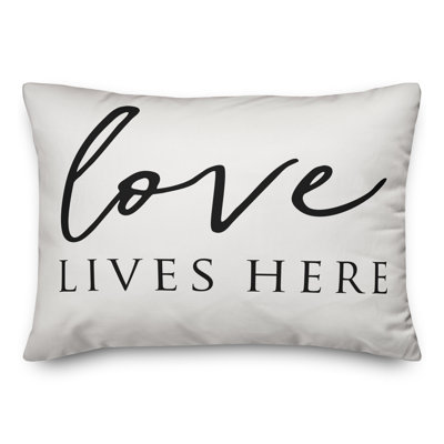  Coussin Love Lives Here