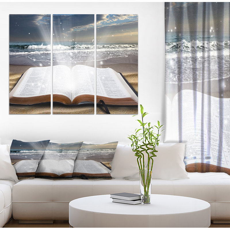 «Jesus Bible at Beach», reproduction d'impression sur toile tendue