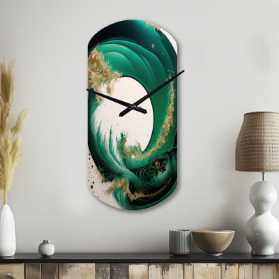 Emeraude verte et or abstrait vagues III - horloge abstraite spirales en métal cylindrique, horloge murale asymétrique moderne