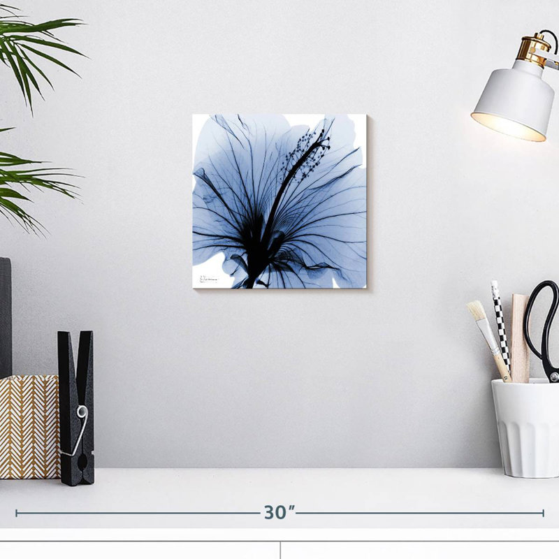 Arney Indigo Hibiscus Turn, 10" H x 10" W