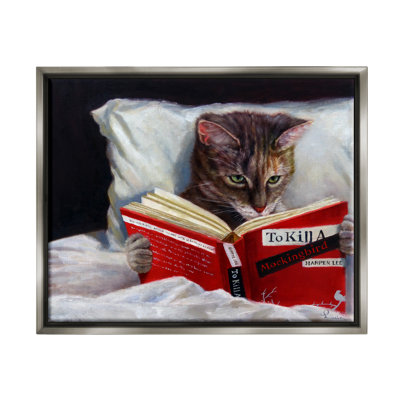 Chat lisant un livre dans un lit, peinture sur toile par Lucia Heffernan