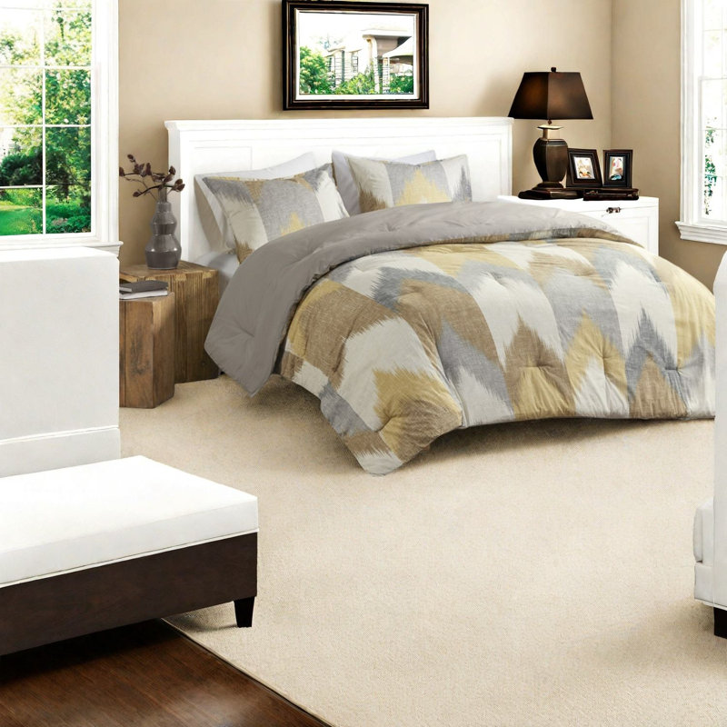 Premium Comfort King Bedding Sets, Hypoallergenic Polyester, Modern Relaxation