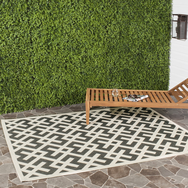 Arneshia Geometric Black/Beige Indoor/Outdoor Area Rug, Rectangle 9' x 12'