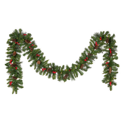 Guirlande de Noël 9 pi avec lumières en épinette Crestwood