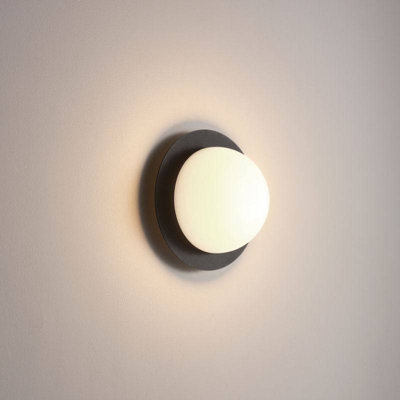 UltraBeam 4 Watt LED Round Black Indoor LED Wall Light Diameter 200mm