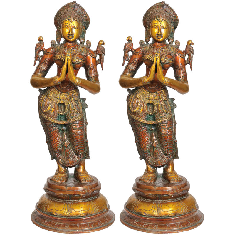 Namaste avec des perroquets