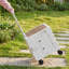 Chariot de transport robuste pliable à grande capacité de charge de 330 lb avec 4 roues tout-terrain pivotantes à 360 ° résistantes à l'usure, porte-gobelet pratique intégré et poches de rangement latérales-128590387