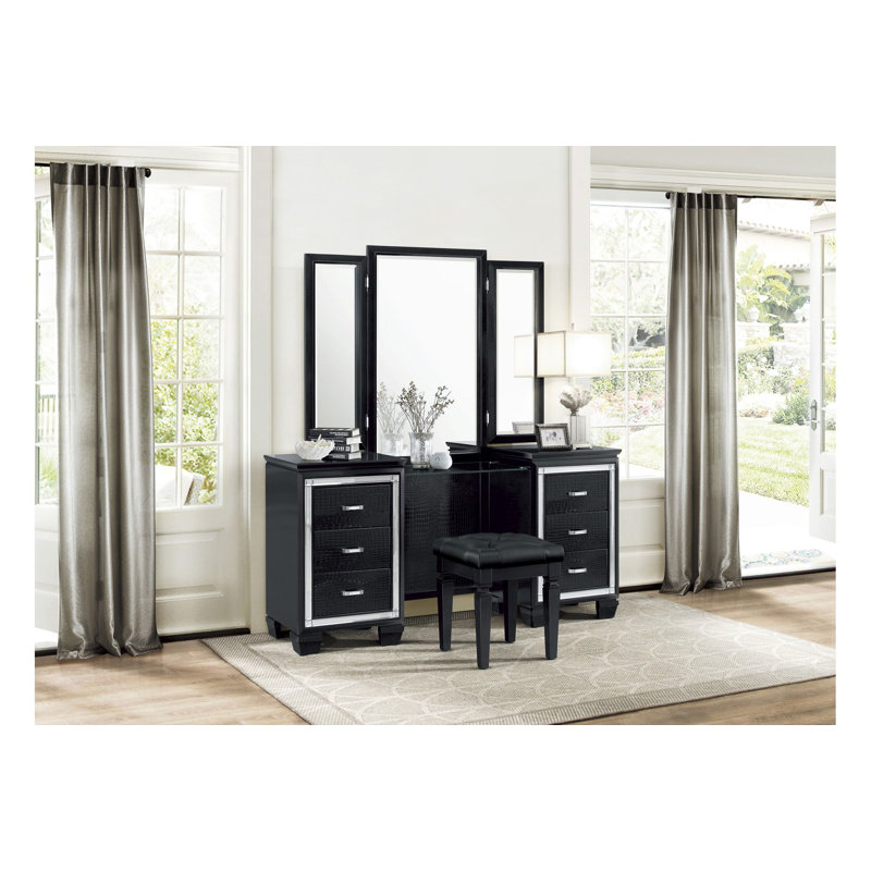 Ensemble de chambre à coucher à panneau en similicuir à DEL 6-1 Ibhan, Noir, Grand