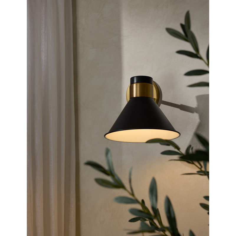 Lane 1 - Light Armed Sconce