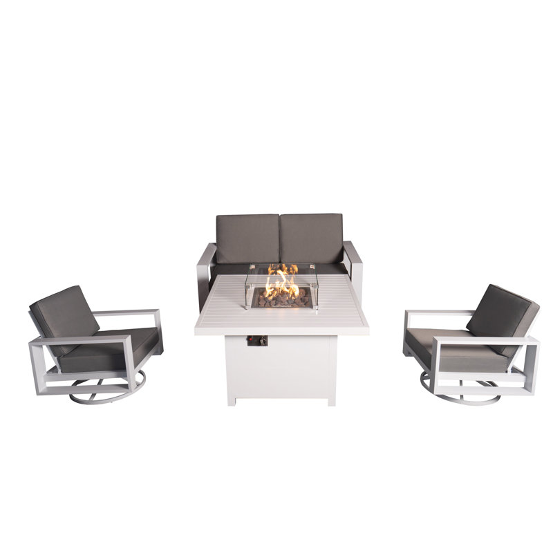Ensemble repas d'extérieur pour 4 personnes Makenlie, H 25,2 po x L 40,35 po x l 40,35 po