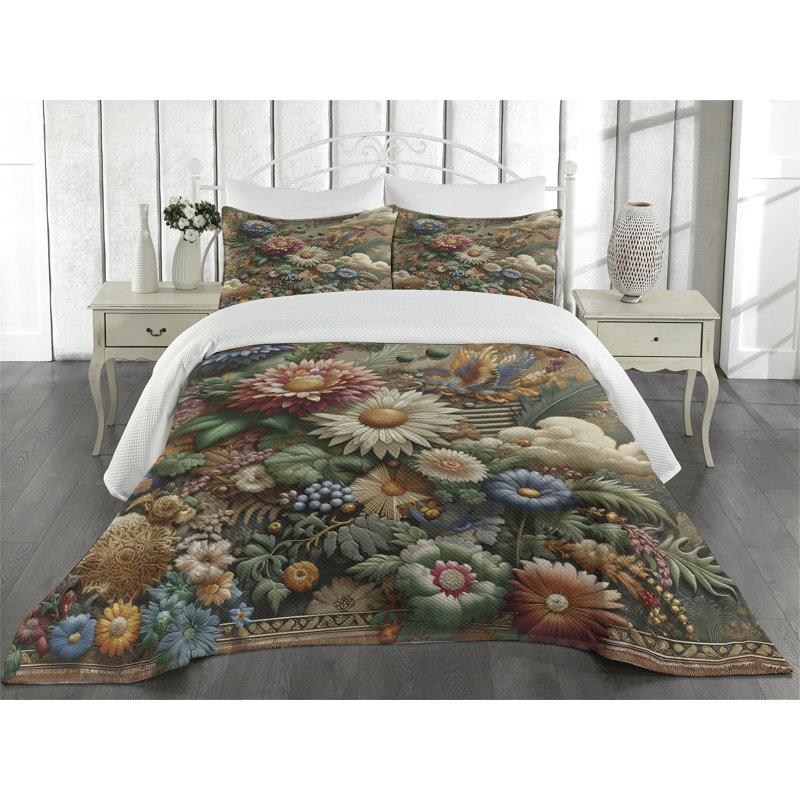 Polyester Floral Coverlet, Queen Coverlet + 2 Standard Shams