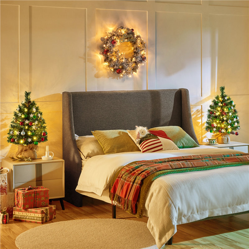 Mini Artificial Christmas Tree with Pinecones and LED Lights, 2'