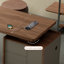Bureau rectangulaire en bois manufacturé noyer avec 3 tiroirs-108598151
