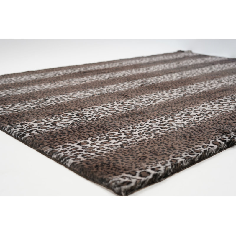 Tapis brun à imprimé animal, Rectangulaire 7 pi 6 po x 10 pi 3 po