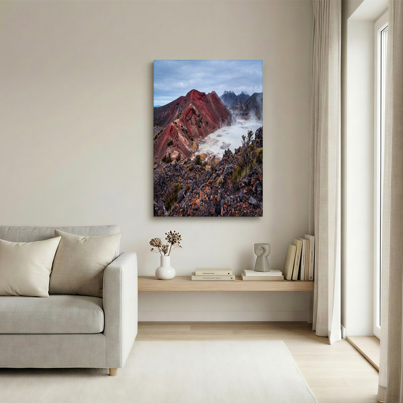 «Red Volcanic Hills and Steam Rising Over Pale Blue Lake», art mural sur toile, H 12 po x l 18 po