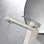 Robinet de lavabo de salle de bain à poignée simple en acier inoxydable-115827457