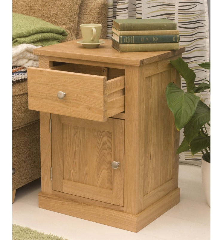 Oscar 45cm W Solid Wood Bedside Table