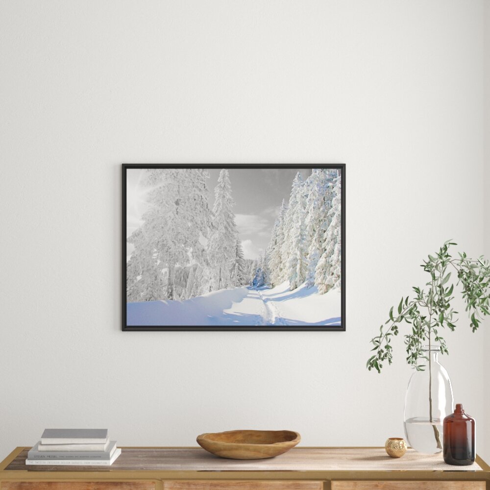 Gerahmtes Wandbild Winterlandschaft mit Bäumen