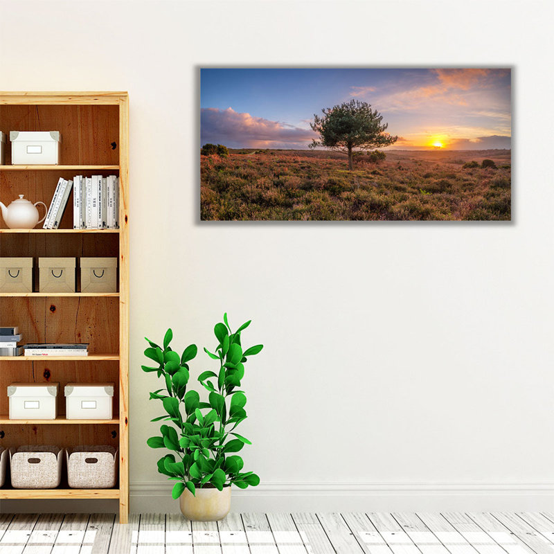 «Single Tree in Meadow», reproduction d'art sur toile, H 10 po x l 20 po