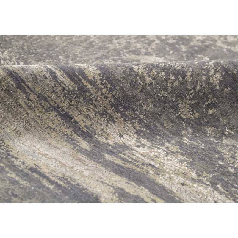 Hand-Knotted High-Quality Gray Area Rug