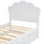 Lit plateforme simple en bois avec tête de lit, lit gigogne et fabrication robuste pour un sommeil confortable et peu encombrant