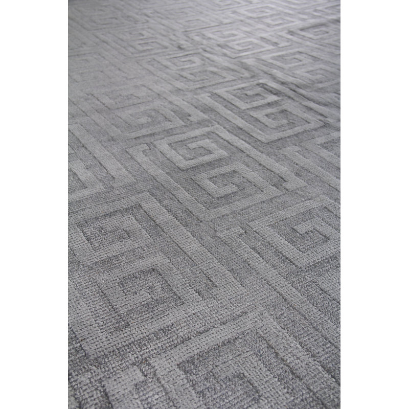 Samara Geometric Hand Loomed Synthetic Gray/Dark Gray Area Rug, Rectangle 10' x 14'