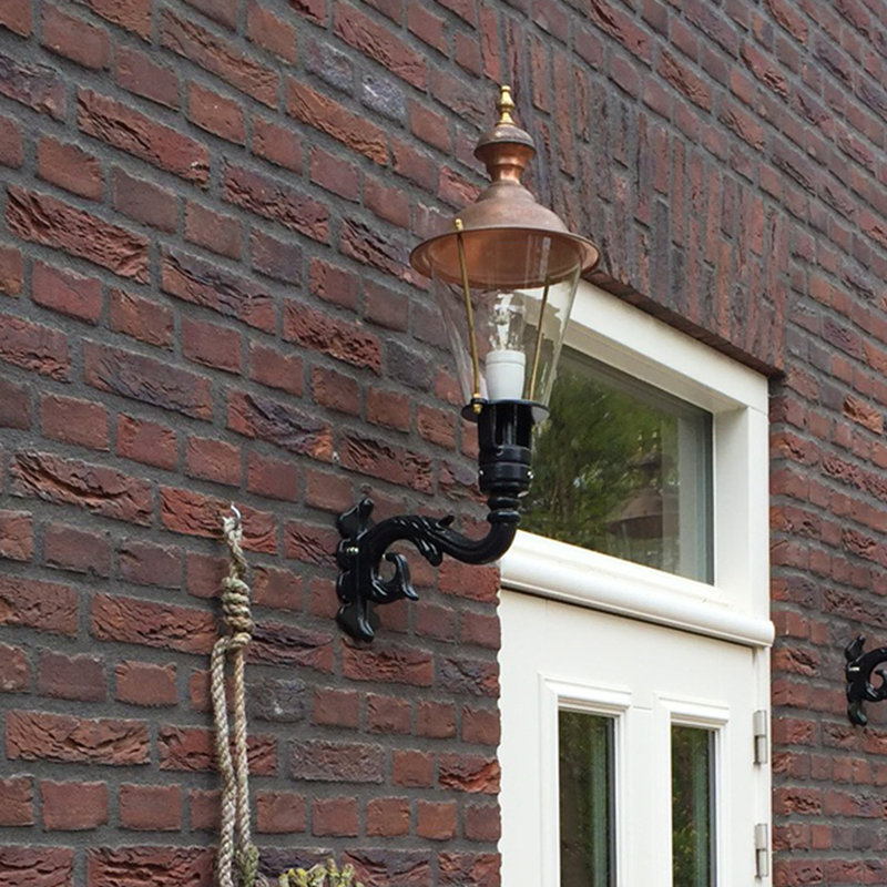 Outdoor Wall Lantern