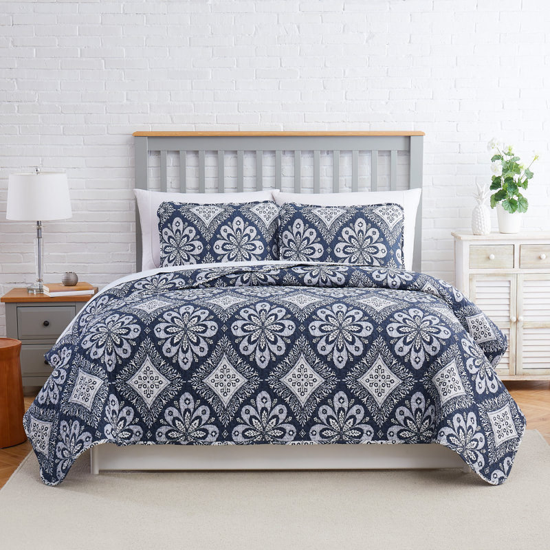 Tranquility Microfiber Quilt Set, Twin/Twin XL Quilt + 1 Sham, Gray