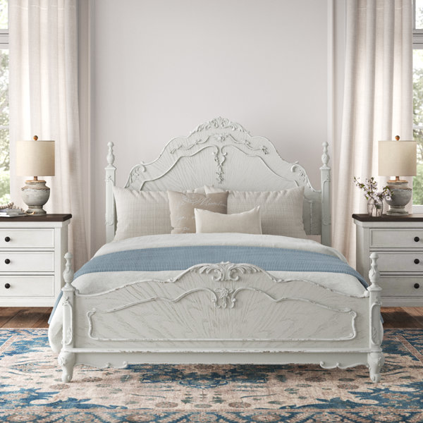 Antique Bed White