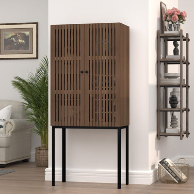 Armoire à vin haute