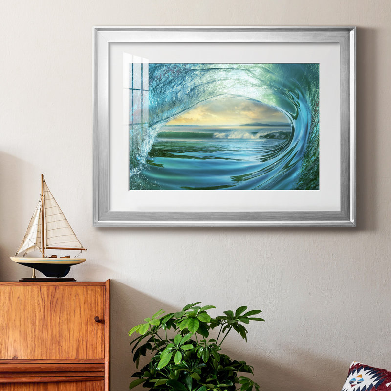 «Big Wave», reproduction encadrée de qualité supérieure - prête à être accrochée, H 22,5 po x l 30,5 po x P 1,5 po