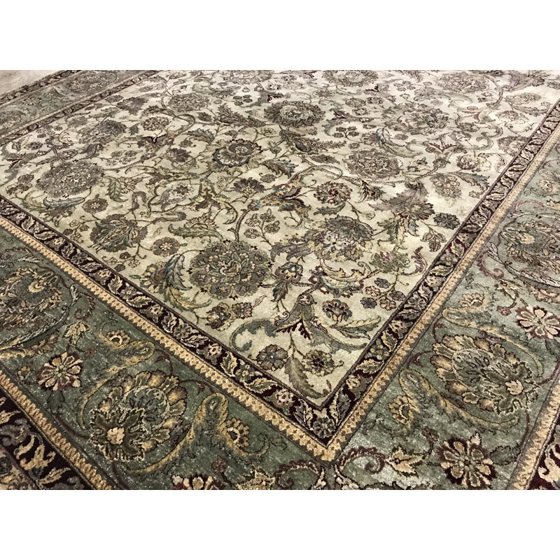Tapis chameau et vert noué à la main de haute qualité