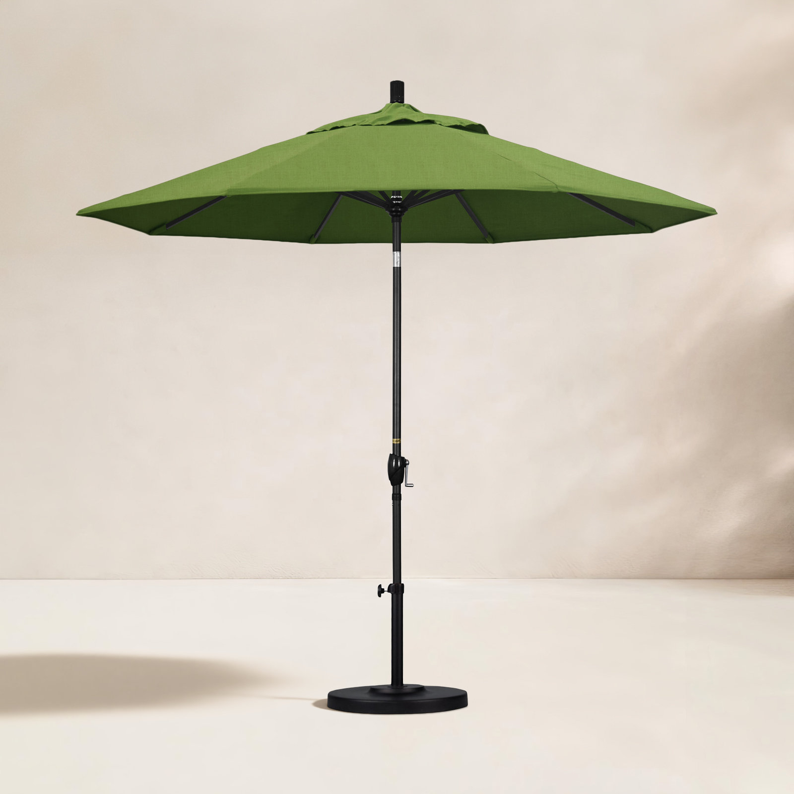 Iuka 9' Umbrella, Spectrum Cilantro Sunbrella® Plainweave, 225