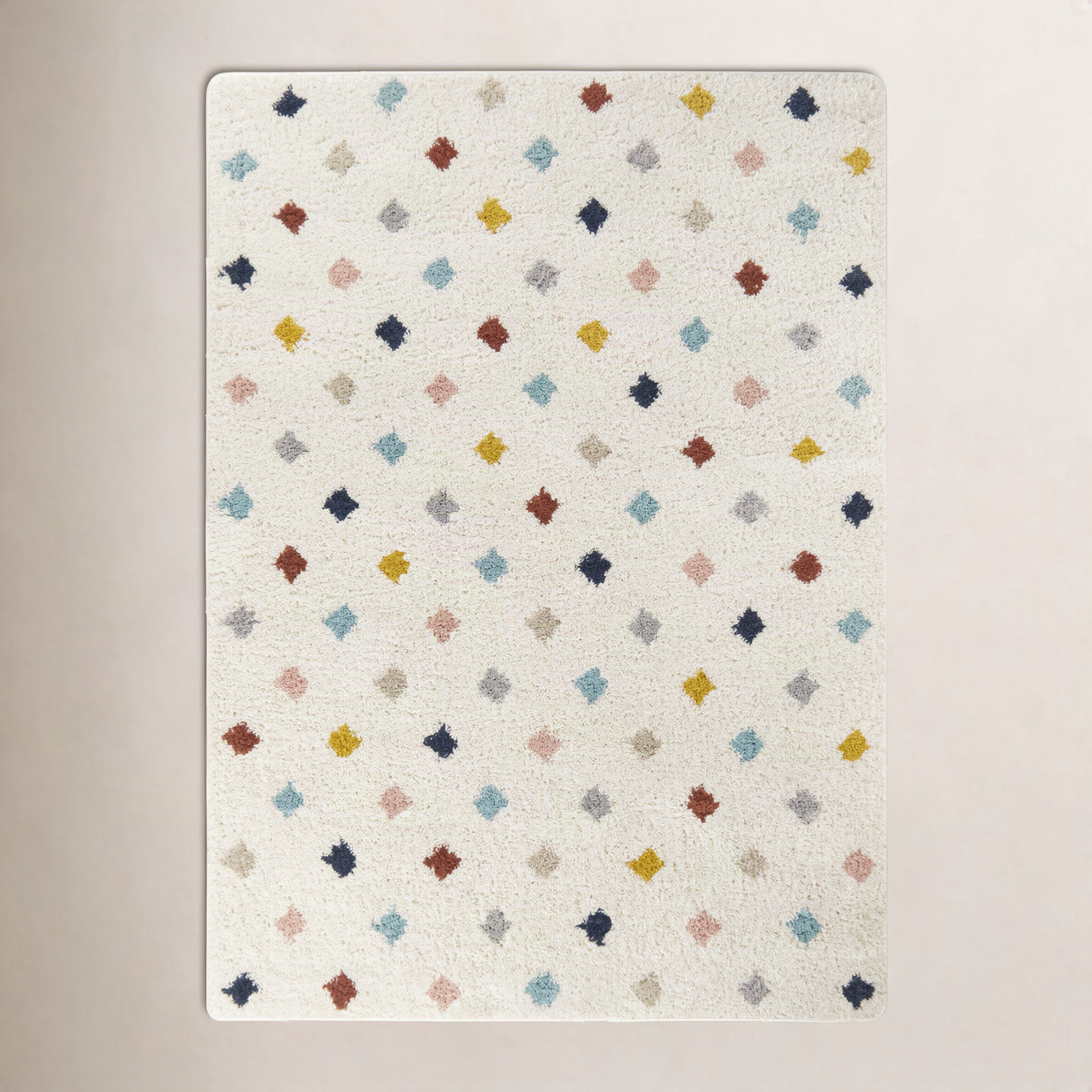 Bartucca Diamond Shag Area Rug, Rectangle 3'11" x 5'7"