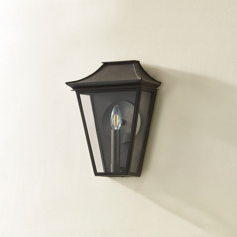 Tehama 1 Light Wall Sconce, 13.5" H x 10" W x 10" D