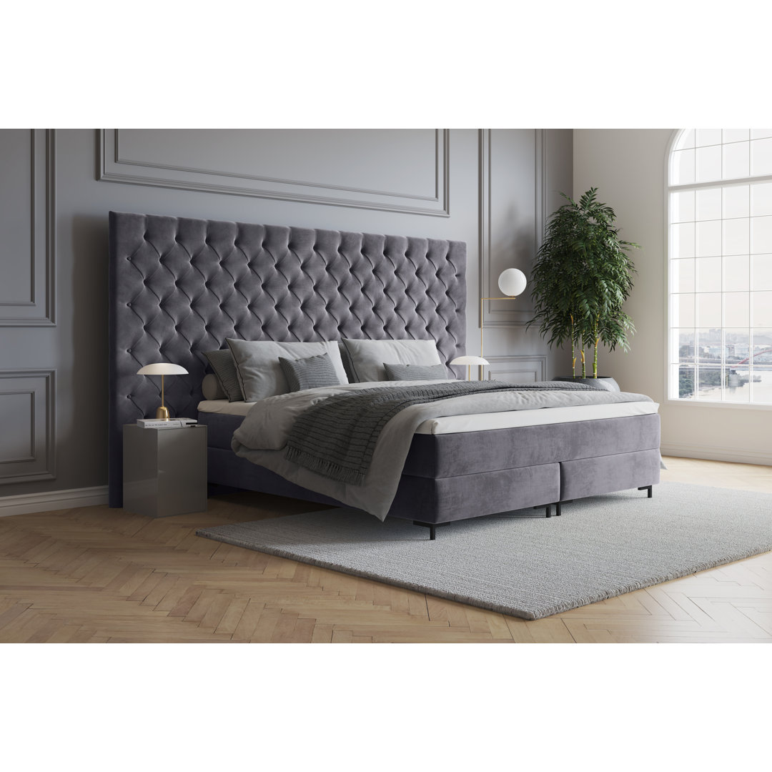 Echtes Boxspringbett Ajala mit Premium Visco Topper, mit Samtstoff bezogen