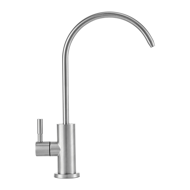 Metro Lane Kitchen Faucet