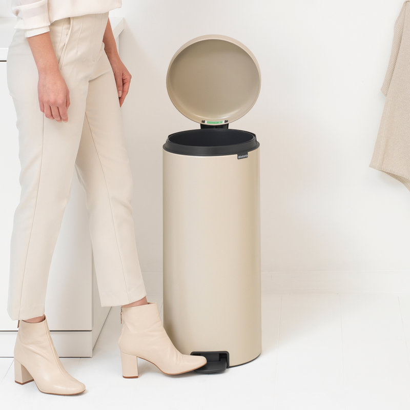 Brabantia NewIcon Soft Closing 30 Litre Pedal Bin, Soft Beige
