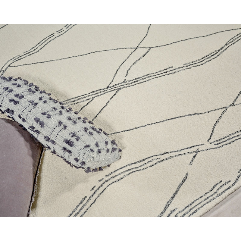 Tangiers Hand Tufted Wool Area Rug in Ivory/Black, Rectangle 14' x 18'