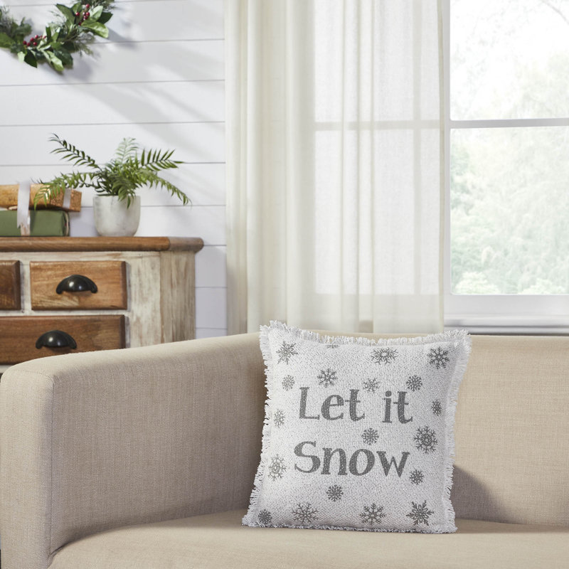 Yuletide Burlap Fringed 95% Cotton / 5% Metallic Thread Shell, Polyester Lining, Polyester Pillow Fill Throw Pillow