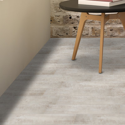 Planche en vinyle noyer 6 "x 36" x 2 Tivoli