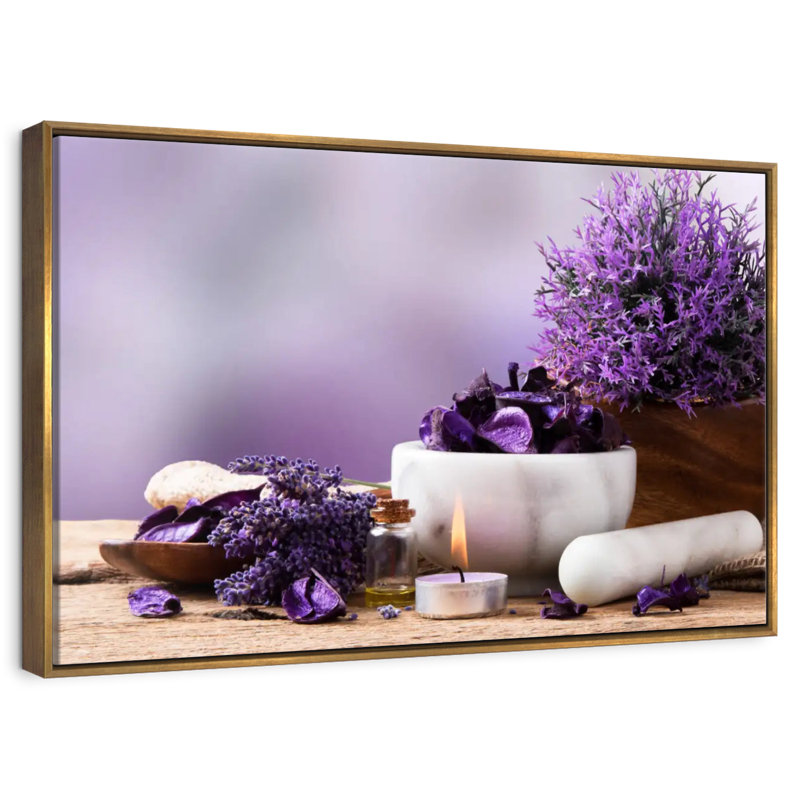 Lavande apaisante, 43 po x 29 po, Cadre flottant doré