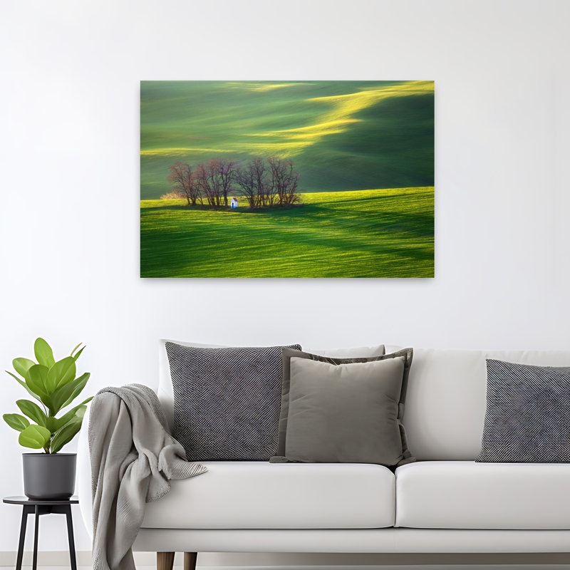 «Chapel In Green Fields Peaceful Serene Tranquil Landscape Nature», art mural, H 32 po x l 48 po